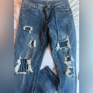 Judy Blue High Rise Pinstripe Patch Skinny Jeans, NWOT, never worn size 11/30!